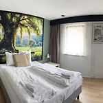 Hotel Gaudi 3*