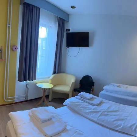 Gaudi Hotel