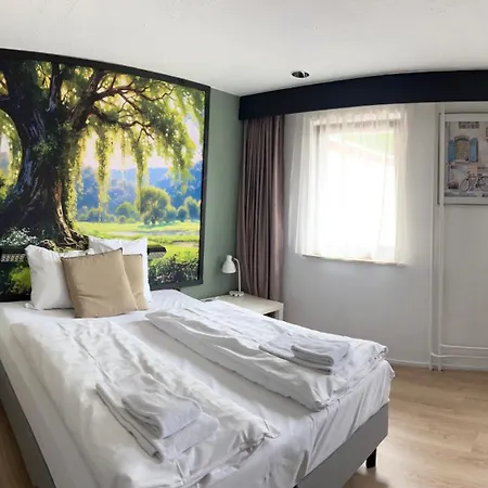 Ξενοδοχείο Gaudi 3*