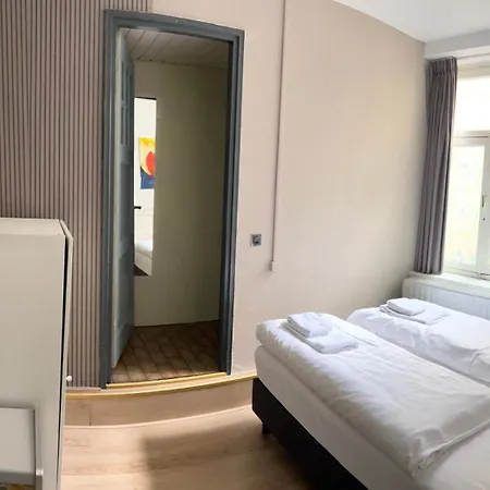 Hotel Gaudi 3*