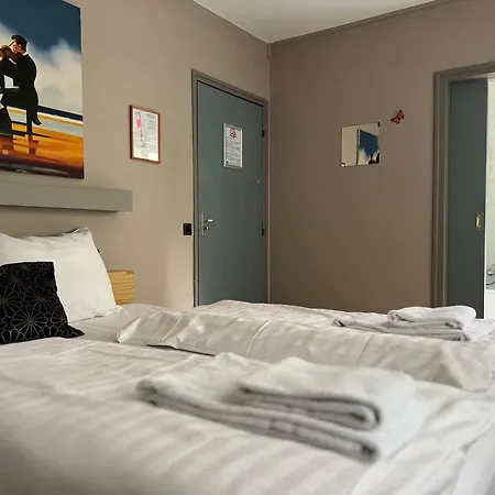 Gaudi Hotel 3*