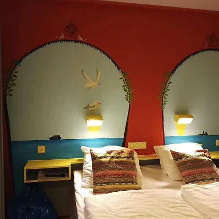 Gaudi 3*