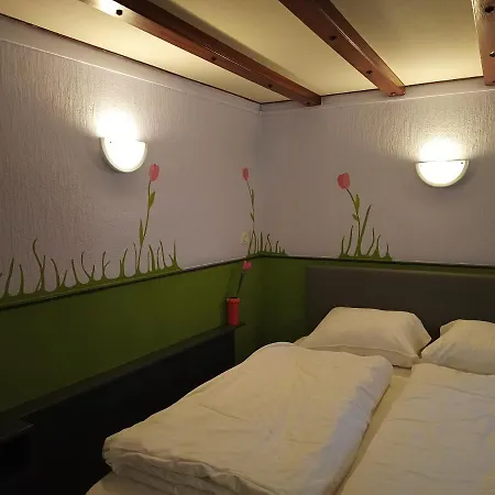 Gaudi Szálloda 3*