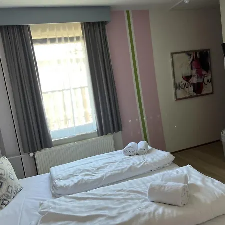 Gaudi Szálloda Valkenburg aan de Geul
