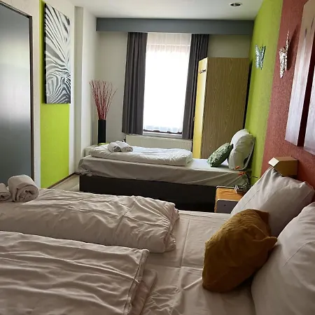 Gaudi 3*